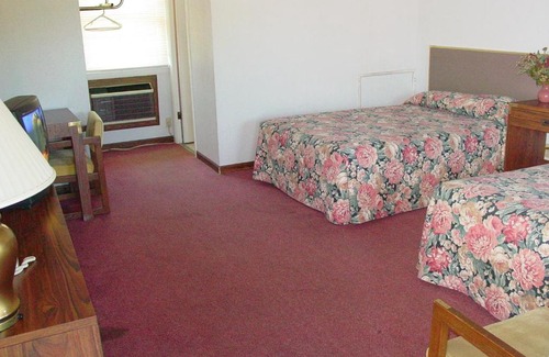 Monticello Hotel | Monticello Inn - Monticello, Indiana