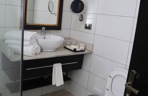 Calabar Hotel | Monty Suites Calabar