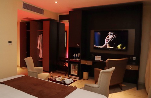 Calabar Hotel | Monty Suites Calabar