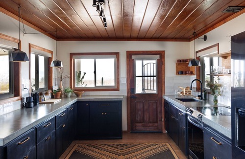 Twentynine Palms House | Moon Shadow Ranch | Desert Medicine Retreat