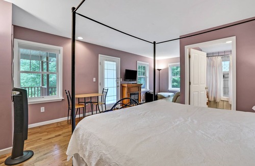 New Paltz House | Moondance Ridge Bed & Breakfast