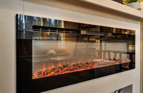 Mentone House | Moonlight at Mentone with Free Internet