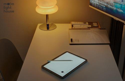 Sokcho Apartment | Moonlight Sokcho - High-rise, Ocean and City View