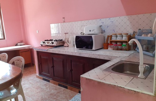 Hikkaduwa House | Moonshine Beach apartment