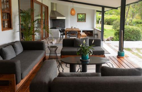 Bitou Cabin | Moonshine on Whiskey Creek