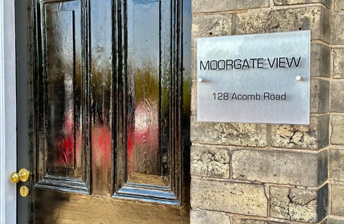 Acomb Apartment | Moorgate View With Free On Street Parking
