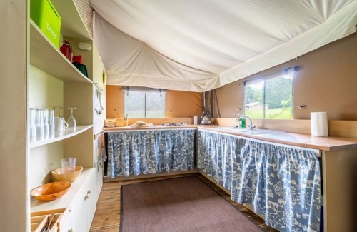 Exton Cabin | Moorhen at Exton Park, Rutland - Dog friendly