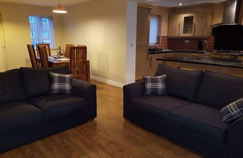 Leicester House | š„Moorland House Relax with Open Spaceš„