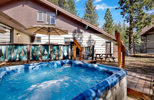 Summit Estates Cabin | Moose Creek Chalet #1237