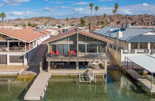 Moovalya Keys House | Moovalya Keys Riverfront Room for all