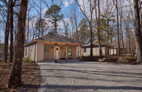 Heber Springs Cabin | Morgan's at the Little Red - Double Queen Cabin 3