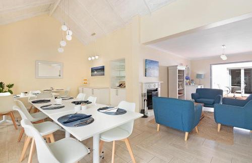 Lakeside House | Morningside Cottage