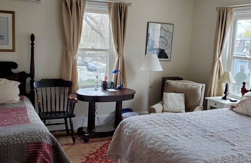 Somerville Bed & Breakfast | Morrison House