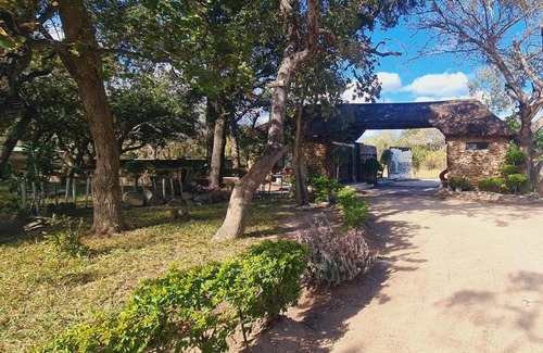 Thorny Bush Game Reserve Cabin | Morula Safari Lodge