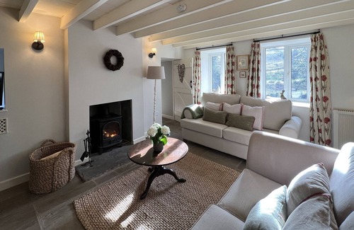 Yockenthwaite Cottage | MOSS END COTTAGE, family friendly, with open fire in Oughtershaw