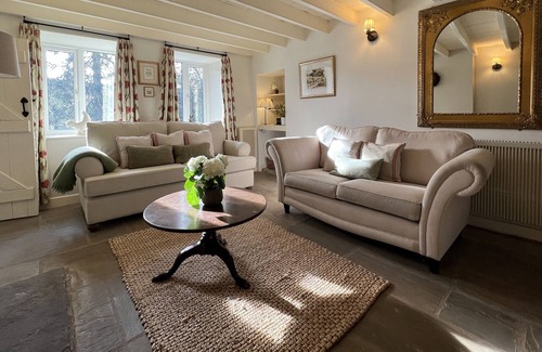 Yockenthwaite Cottage | MOSS END COTTAGE, family friendly, with open fire in Oughtershaw