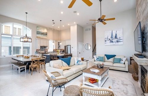 Gold Coast House | Most desirable location in Ocean City, the heart of the Gold Coast.across the street from the beach!