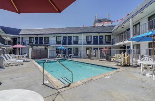 Ardenwood Hotel | Motel 6-Fremont, CA - North