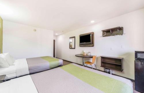 Gastonia Hotel | Motel 6-Gastonia Charlotte I-85