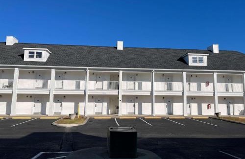 Georgetown Hotel | Motel 6 Georgetown, SC Marina