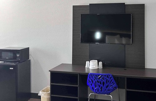 Lebec Hotel | Motel 6 Lebec, CA