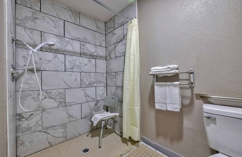 Little Rock Hotel | Motel 6 Little Rock, AR - South