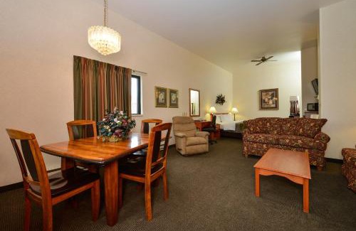 Minot Hotel | Motel 6 Minot, ND