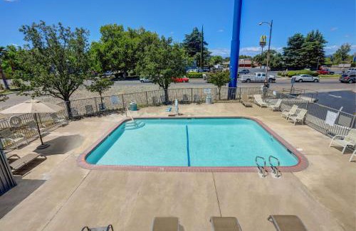 Red Bluff Hotel | Motel 6-Red Bluff, CA