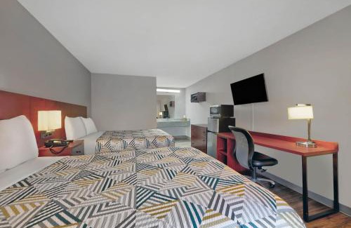 Scottsboro Hotel | Motel 6 Scottsboro, AL Hwy 72