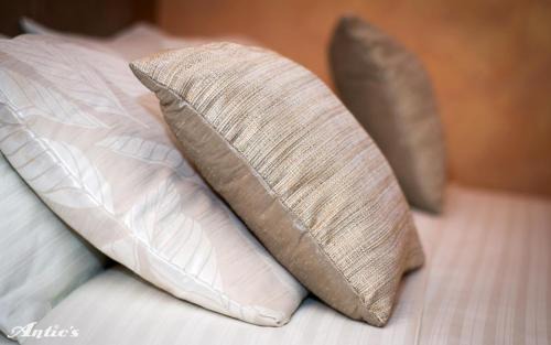 Laktasi Hotel | Motel pizzeria Antic's