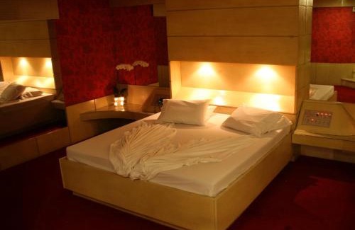Aparecida 7a Secao Hotel | Motel Sunny (Adult Only)