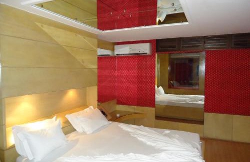 Aparecida 7a Secao Hotel | Motel Sunny (Adult Only)