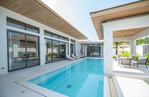 Mai Khao Villa | Mouana Breeze Maikhao 3-bedroom Pool Villa