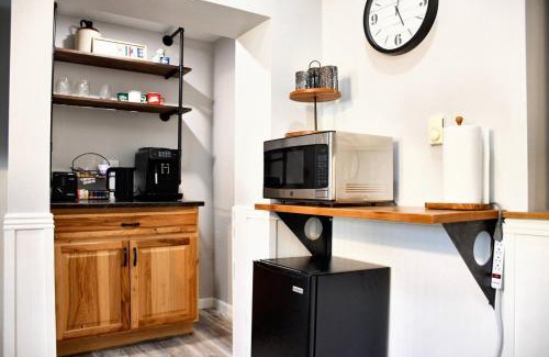 Estes Park House | Mount Chiquita Suite