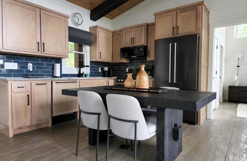 Blue Ridge House | Mountain Abode - New - Hot Tub - Mountain Luxury