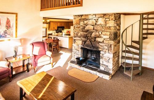 Lake Lure Resort | Mountain Loft Resort - Lake Lure, NC