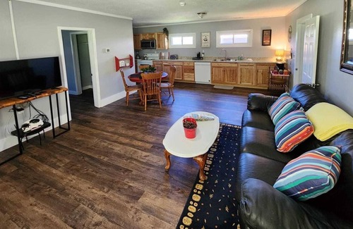 Saint Andrews House | Mountain Point of View Cottage