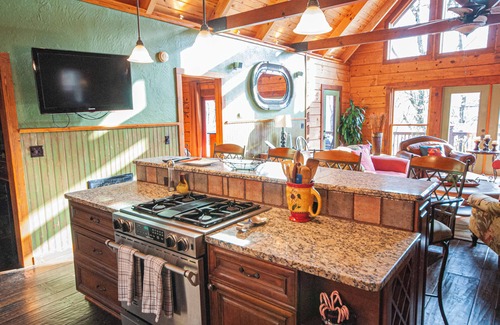 Hayesville Cabin | Mountain Retreat - 4/3 - hot tub, wrap around deck w/spectacular mountain views,