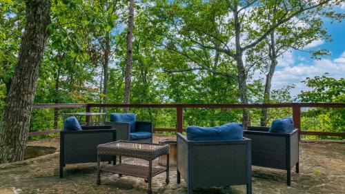 Mentone House | Mountain Retreat Ruby's Roost House