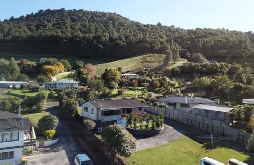 Rotorua House | Mountain Top kiwi star holiday home