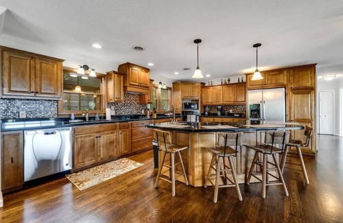 Franklin House | Mountain View 4BR Home with Fireplace & Ping Pong