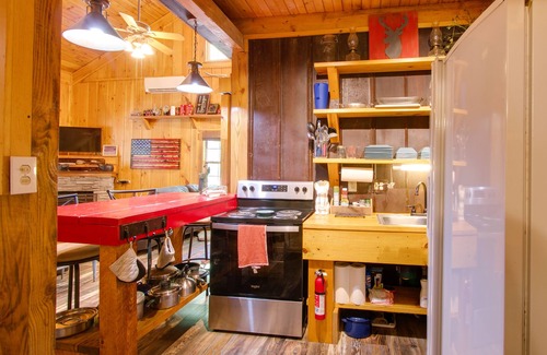 Ellijay Cabin | Mountain-View Appalachian Escape: Bike Trails!