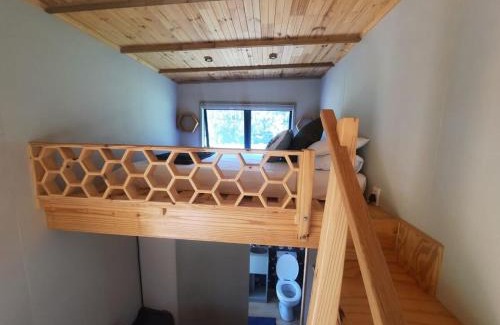 Keurboomstrand Apartment | Mountain view Bespoke tiny home