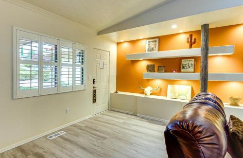 Prescott House | Mountain-View Deck Pet-Friendly Home in Prescott