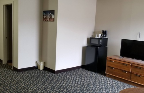 Yreka Hotel | Mountain View Inn