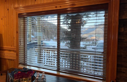 Red River Apartment | Mountain View Lodge 2 Bedroom Apartment