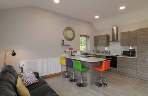 Limavady Cottage | MOUNTAIN VIEW, with a garden in Castlerock