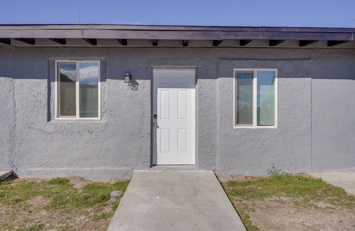 Frazier Park Apartment | Mountain Views: Minimalist California Studio
