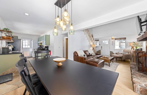 Incline Village Cabin | Mountaintop Retreat | 5 Minute Stroll From Diamond Peak Ski Resort