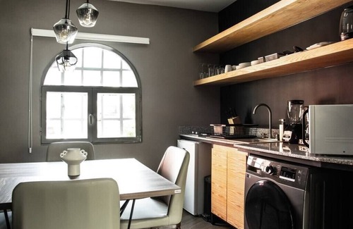 Roma Sur Apartment | Mr. W | Ultra Cool and Cozy Apartment in La Roma